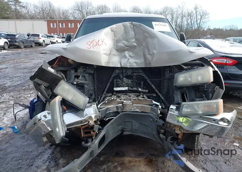 2005 Chevrolet Silverado 2500Hd Ls z USA, uszkodzony, nr VIN 1GCHK23275F891690